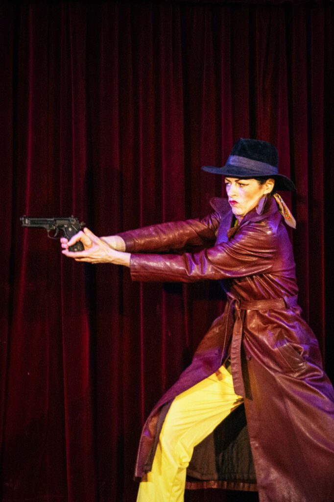 Märchenhütten Berlin - Schauspielfoto aus Schneewittchen für Erwachsene mit Anne Diemer